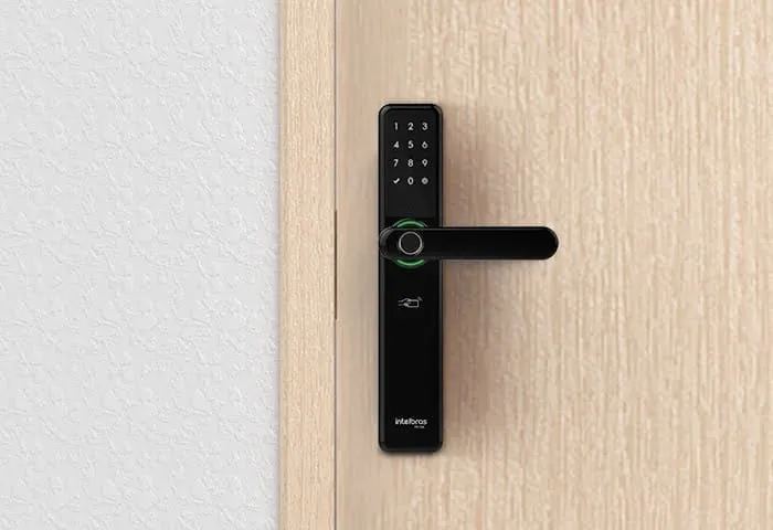 Fechaduras Smart com Acesso Biométrico